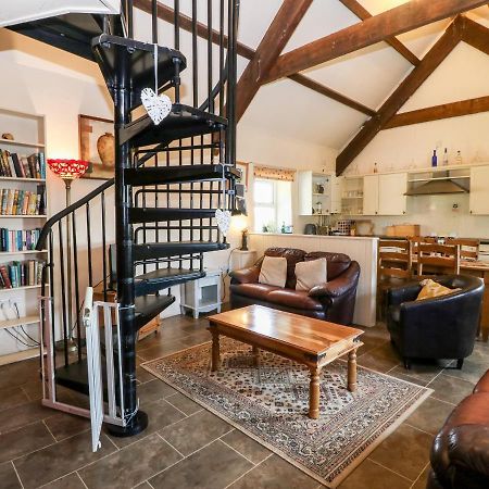 Bwthyn Y Dderwen Oak Cottage Llannor Eksteriør billede